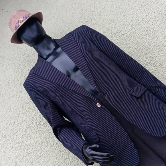 BLUE by PRONTO UOMO MEN'S PURE COTTON BLACK BLAZER W/WHITE PIN STRIPES - Picture 5 of 17